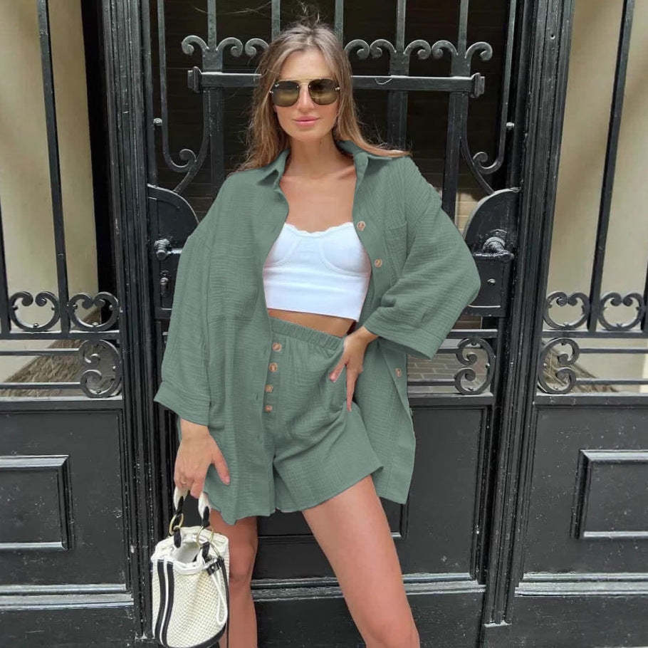 Women's Solid Color Cardigan Breasted Top Fashion Shorts Two-piece Set