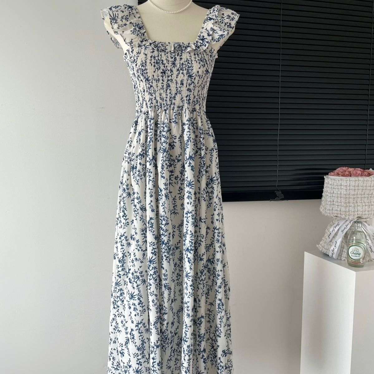 Blue Floral Slip Dress Flying Sleeve Vacation Dress - Elevra