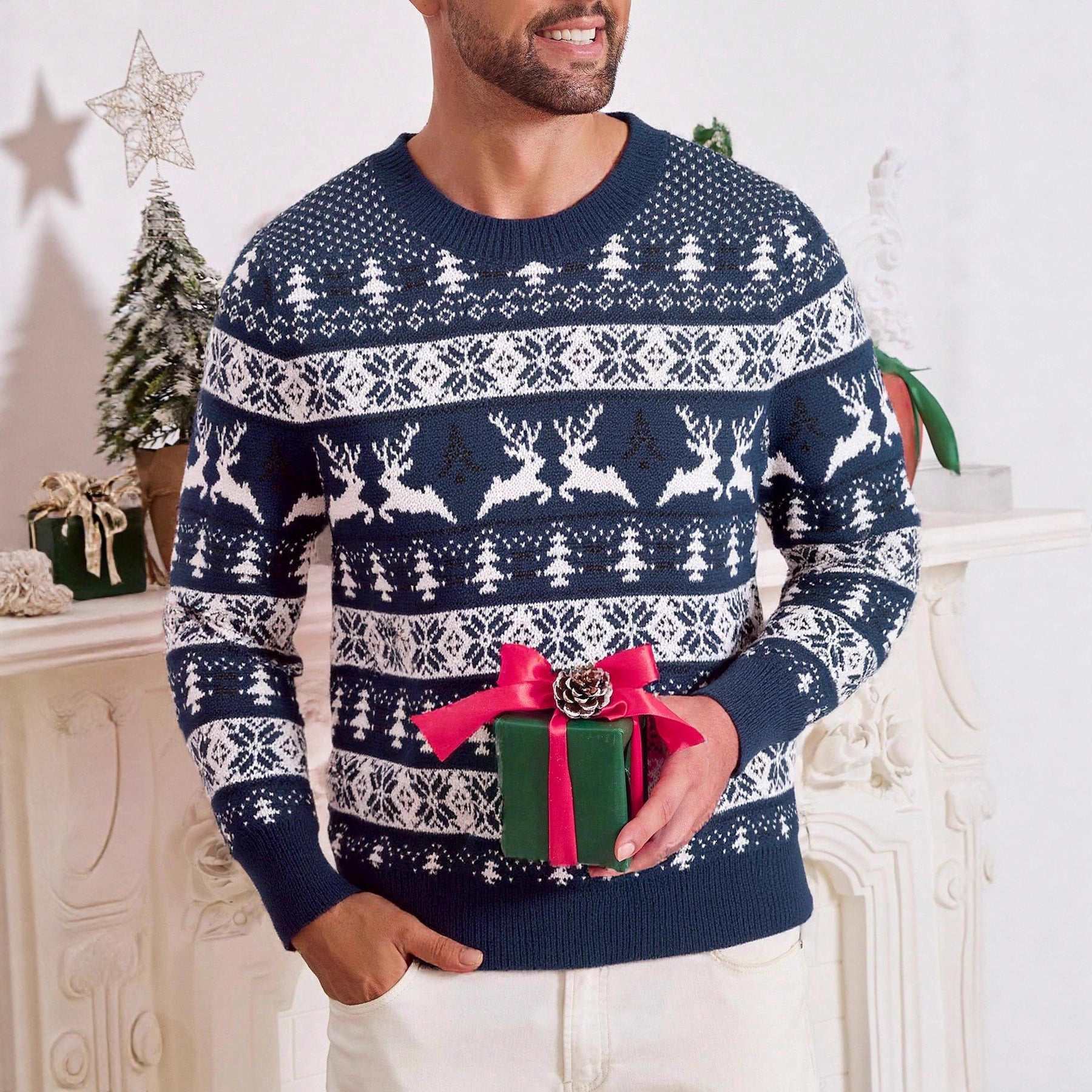 Christmas Sweater Men's Round Neck Loose Jacquard Knitwear - Elevra