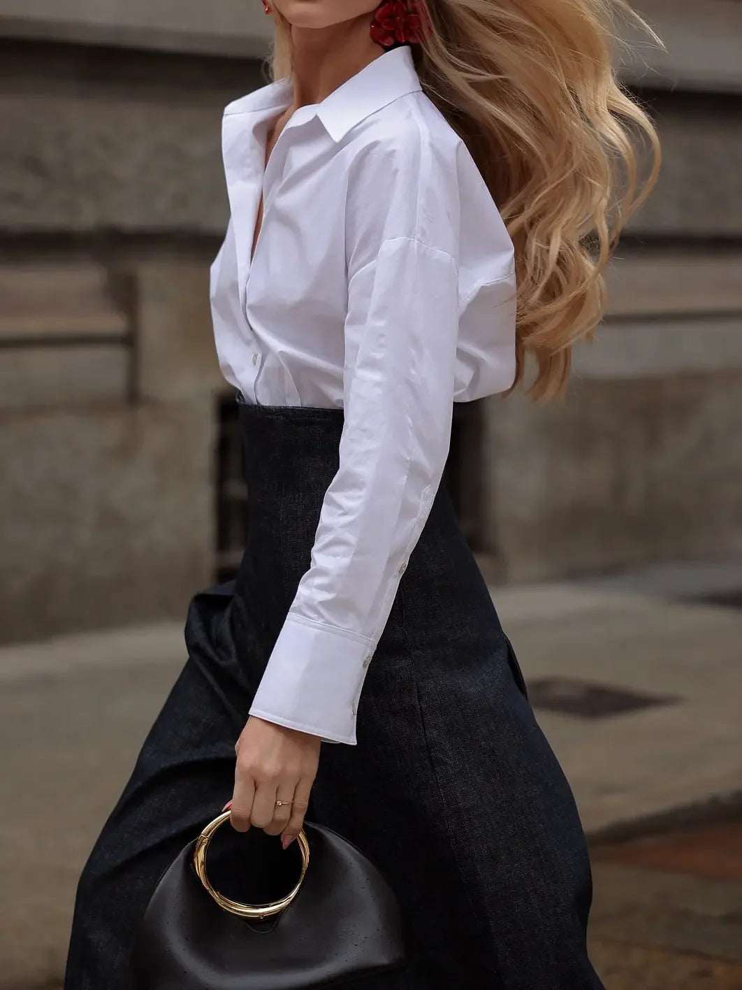 Elegant High - waist Wide - leg Jeans - Elevra