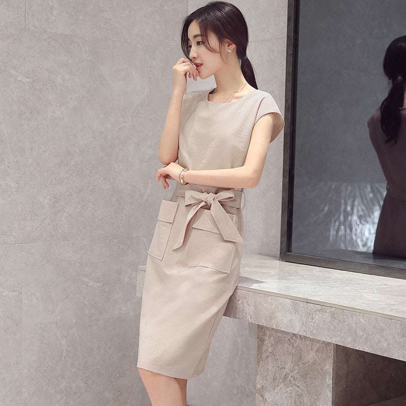 The Little Guy Wears A Petite Fashion Lace - up Student Dress - Elevra